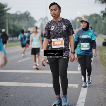 Runner Photo 4383792
