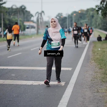 Runner Photo 4383803