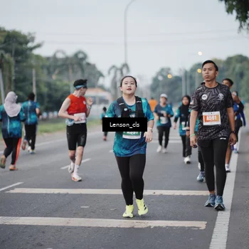 Runner Photo 4383812