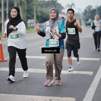 Runner Photo 4383813