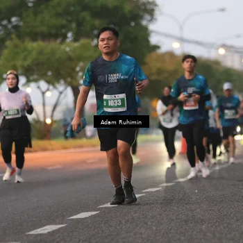 Runner Photo 4383824