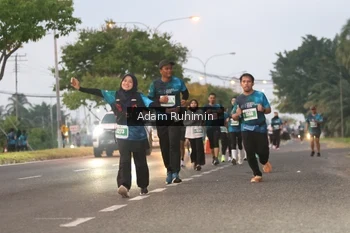 Runner Photo 4383825
