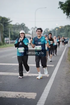 Runner Photo 4383828