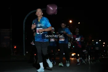 Runner Photo 4383829