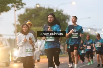 Runner Photo 4383837