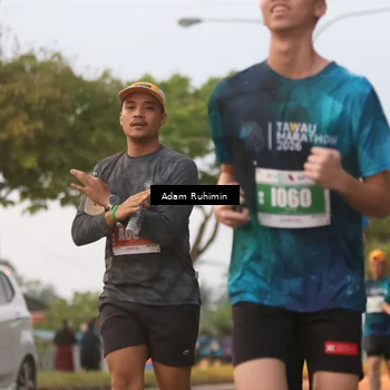 Runner Photo 4383854