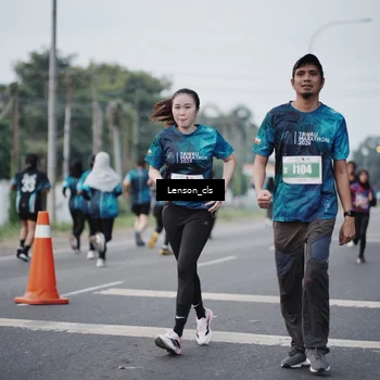 Runner Photo 4383863