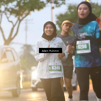 Runner Photo 4383873
