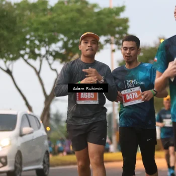 Runner Photo 4383878