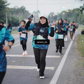 Runner Photo 4383890