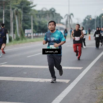 Runner Photo 4383912