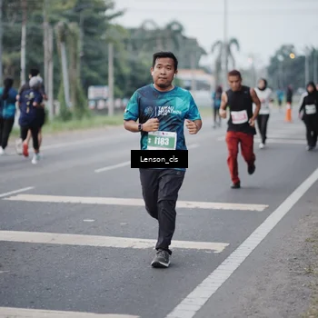 Runner Photo 4383915