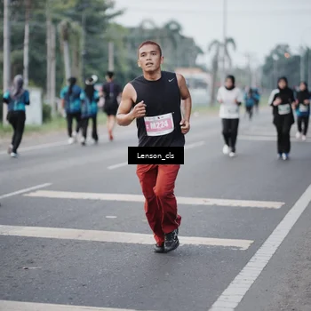 Runner Photo 4383917