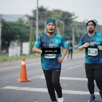 Runner Photo 4383919