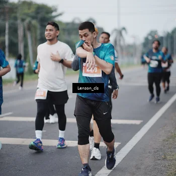Runner Photo 4383920