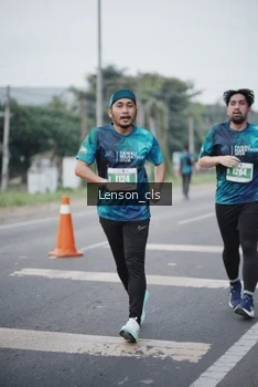 Runner Photo 4383925