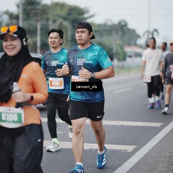 Runner Photo 4383956
