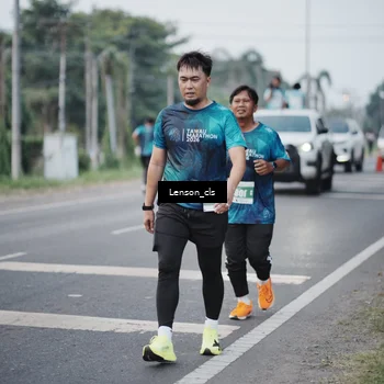 Runner Photo 4383990