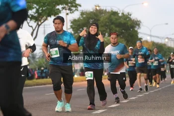 Runner Photo 4384004