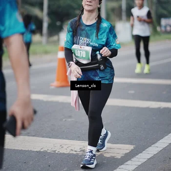Runner Photo 4384011