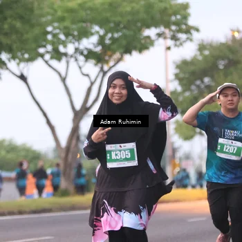 Runner Photo 4384032