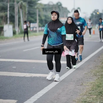 Runner Photo 4384036