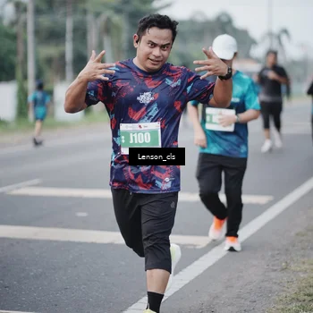 Runner Photo 4384044