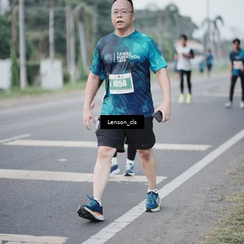 Runner Photo 4384046