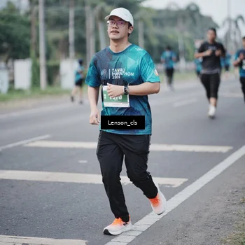 Runner Photo 4384050