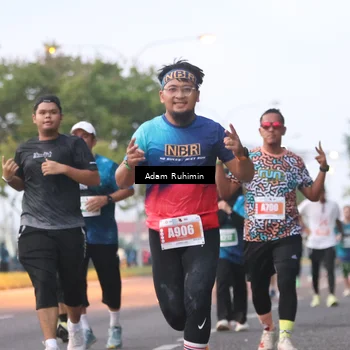 Runner Photo 4384076