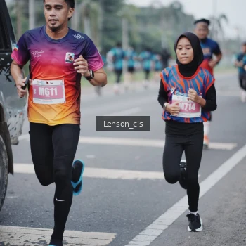 Runner Photo 4384079