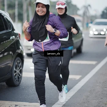 Runner Photo 4384093