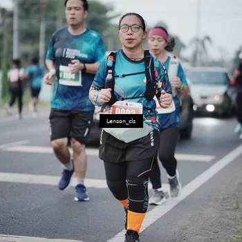 Runner Photo 4384107