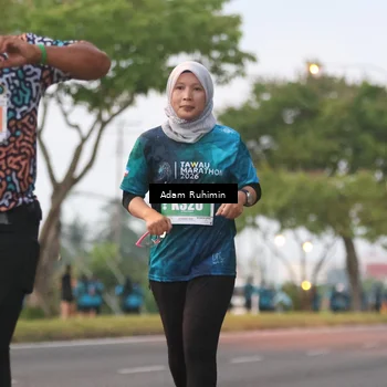 Runner Photo 4384142