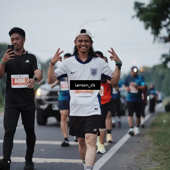 Runner Photo 4384143