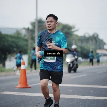 Runner Photo 4384144