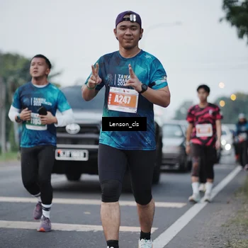 Runner Photo 4384145