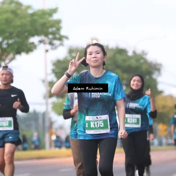 Runner Photo 4384154