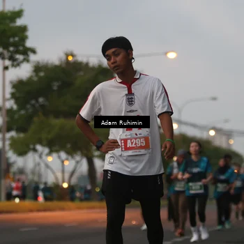 Runner Photo 4384155