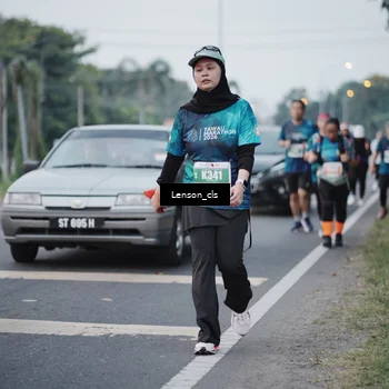 Runner Photo 4384157