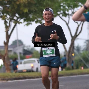 Runner Photo 4384178