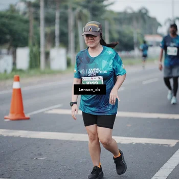 Runner Photo 4384192