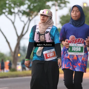 Runner Photo 4384195