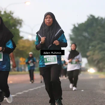 Runner Photo 4384210