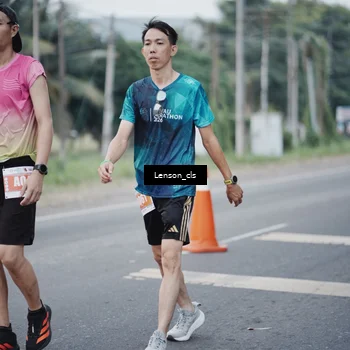 Runner Photo 4384217