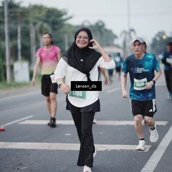 Runner Photo 4384220