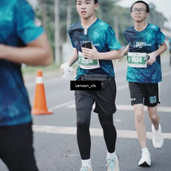 Runner Photo 4384245