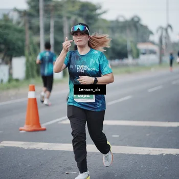 Runner Photo 4384271