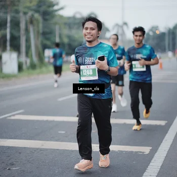 Runner Photo 4384277