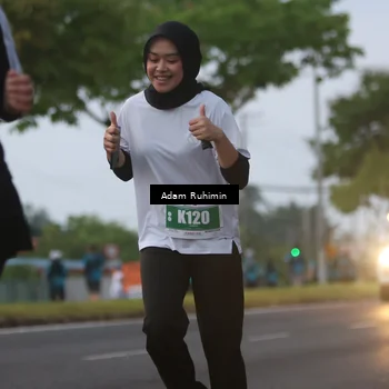 Runner Photo 4384339